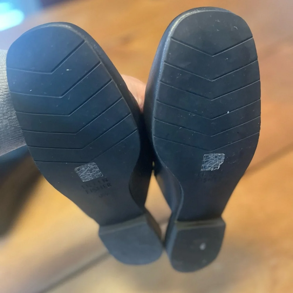 Eileen Fisher Black Leather Slip-On Flats